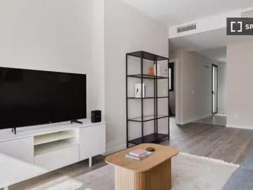 Barato Piso de 2 habitaciones en alquiler en Hacienda Cabello.