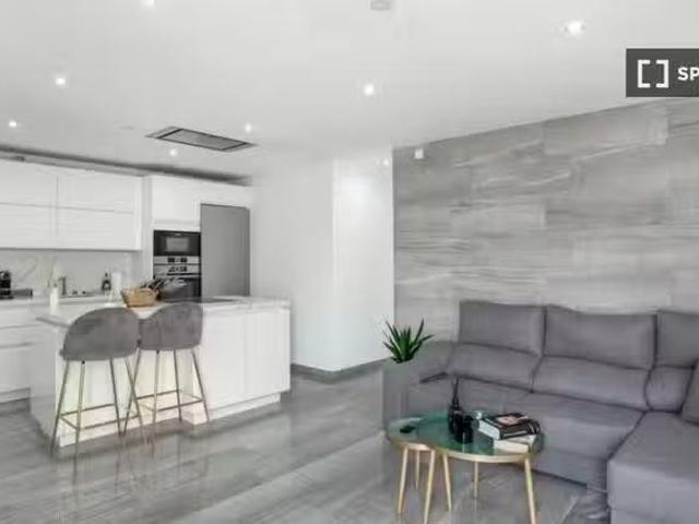 ¡Renta! Piso de 2 habitaciones en alquiler en La Isleta, Las P.