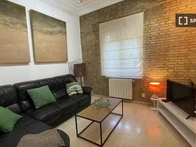 Único Piso de 2 habitaciones en alquiler en La Seu, Valencia