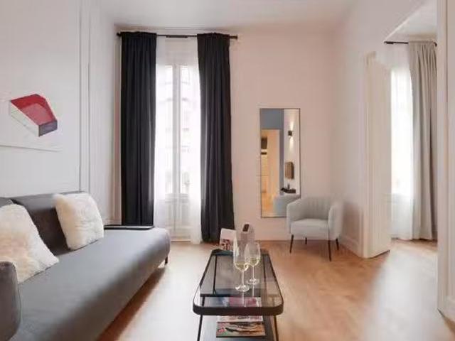 ¡Renta! Piso de 2 habitaciones en Barcelona