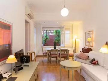 Encantador Piso de 3 habitaciones en Barcelona