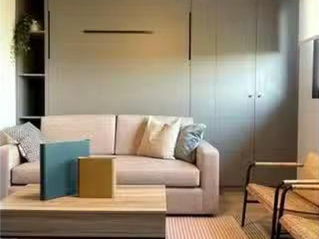 ¡Recién llegado! Piso de 4 habitaciones en alquiler en Valderr.