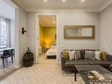 Bonito Piso de 4 habitaciones en Barcelona
