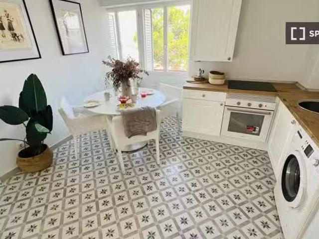 Nuevo Piso de 5 habitaciones en alquiler en El Pardo, Madrid