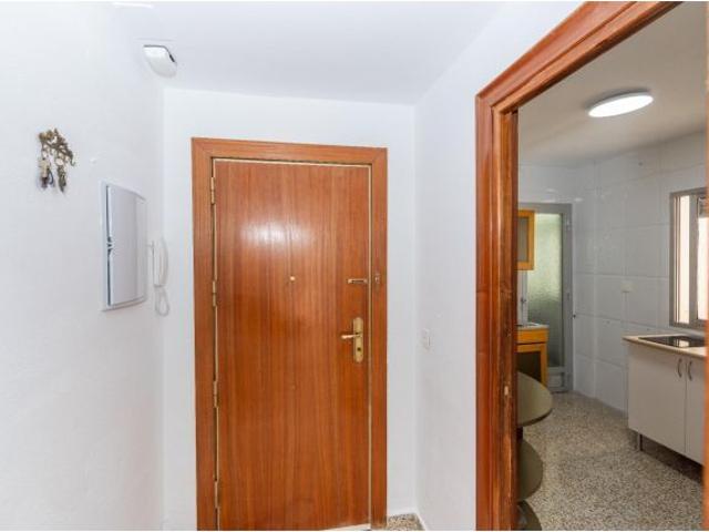 ¡Acogedor Piso en Alminares, Granada por solo €850 al mes! ?