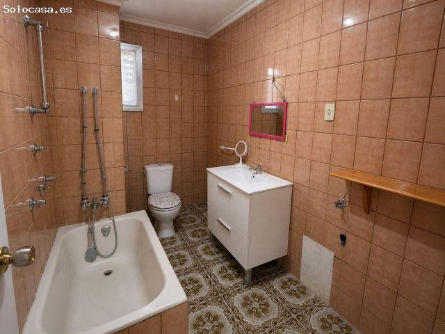 Acogedor Piso en Elche Plaza Madrid por solo €85,000