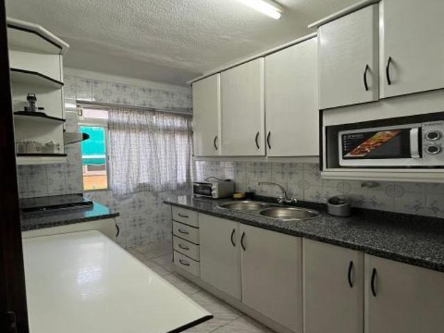 Acogedor piso en La Chana POR SOLO 900€!