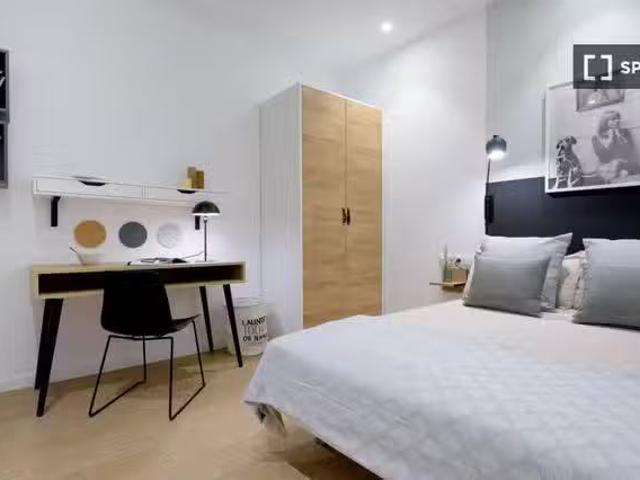 Encantador Se alquila habitación en piso de 2 dormitorios en V.
