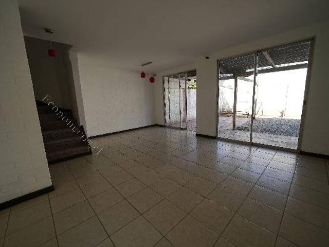 Acogedora casa 3 dormitorios 3 baños, ciudad satélite, Maipú