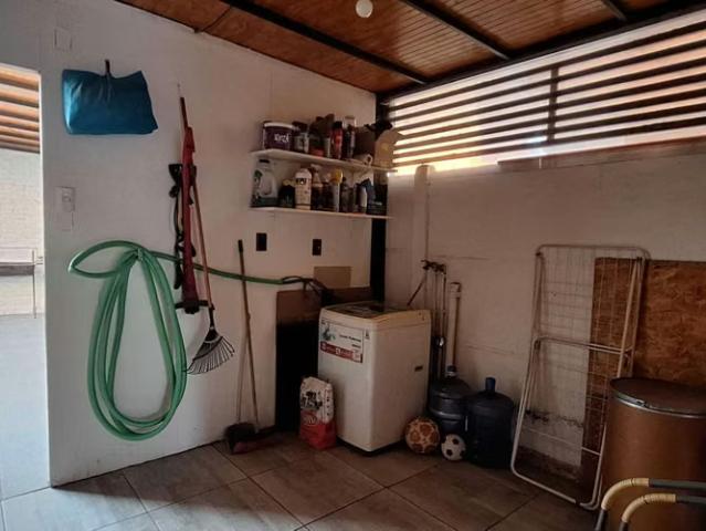 Acogedora Casa 3 Pisos, Padre Hurtado 94977 | 4 dormitorios por 160000. 00 en Padre Hurtado