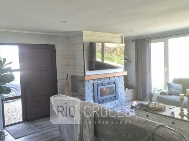 Acogedora casa a la venta en parcela de agrado, sector Antilhue | 4 dormitorios por 320000. 00 en Valdivia