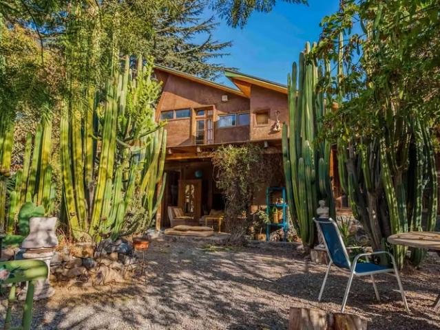 Acogedora casa con piscina en lo cañas, la florida | 3 dormitorios por 11330.00 en La Florida