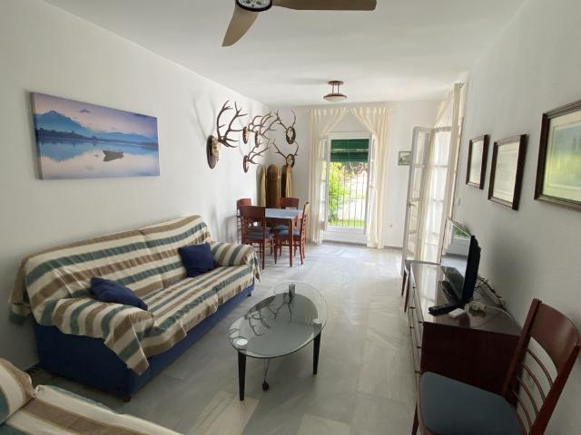 ✨ Acogedora Casa de Vacaciones con Terraza y Pisci
