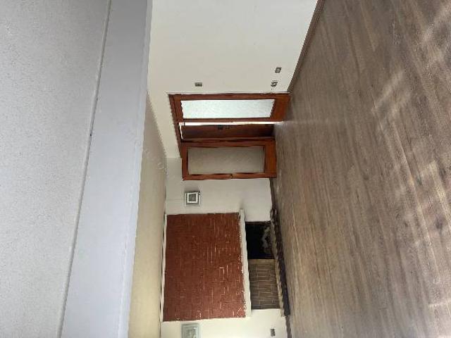 Acogedora Casa de dos pisos en Alvarez