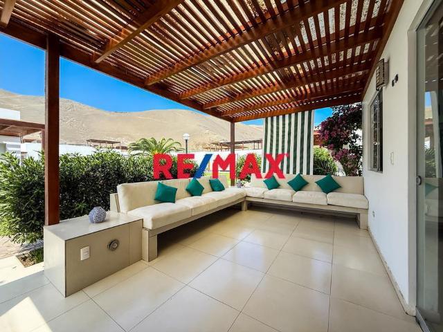 Acogedora Casa De Playa En Cerro Azul Condominio Playa Azul