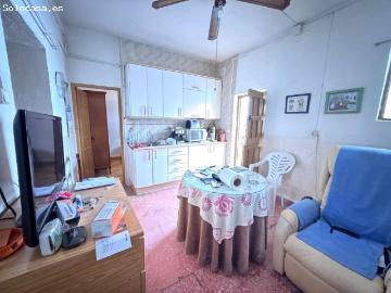 Acogedora Casa de Planta Baja en El Parador Oportunidad Única por €138,000