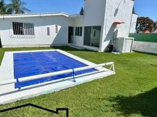 Acogedora Casa En Venta Con Alberca| Con O Sin Muebles| Acep