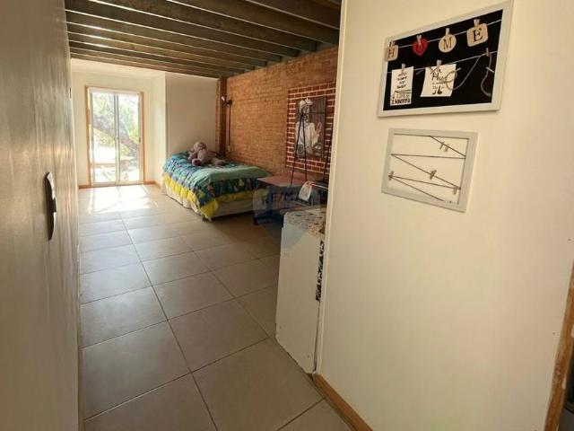 Acogedora casa en chicureo | 5 dormitorios por 9900.00 en Colina