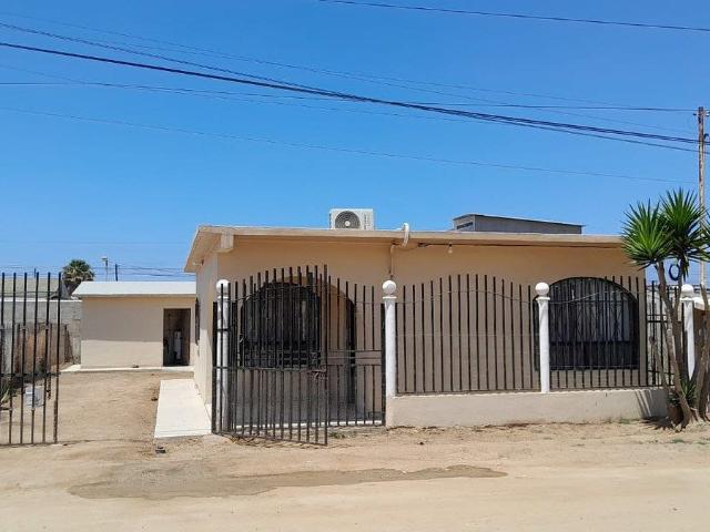 Cozy House for Rent in Chapultepec Neighborhood