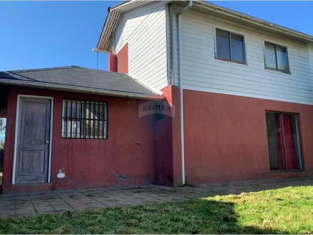 Acogedora casa en santa cruz – sexta región | 3 dormitorios por 170000. 00 en Santa Cruz