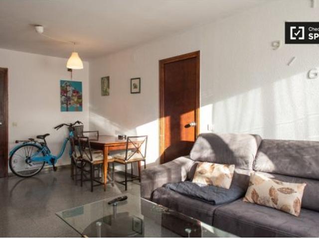 Acogedora habitación en alquiler en apartamento de 2 dormitorios en Horta