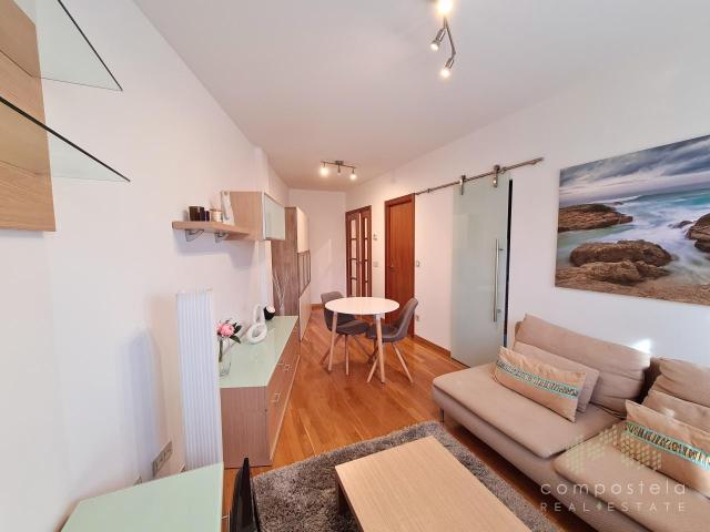 Acogedora vivienda, estancias luminosas