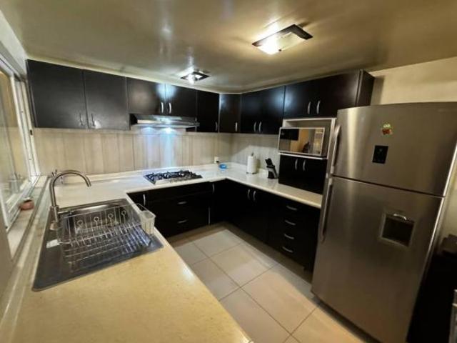 ACOGEDORA Y REMODELADA CASA EN CUAUTITLÁN IZCALLI