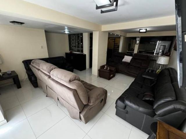 ACOGEDORA Y REMODELADA CASA EN CUAUTITLÁN IZCALLI