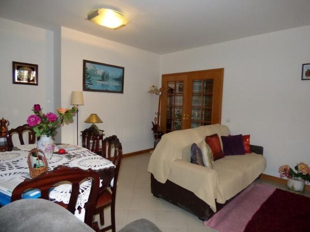 Acolhedor Apartamento de 2 quartos com 114,30m² de área tota. 92m² Silves
