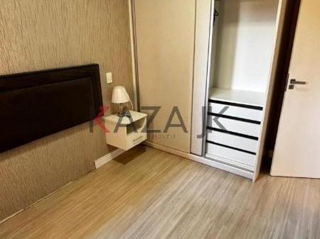Aconchegante apartamento com 54 mts no edifício Excellence. São 2 dormitórios com planejados, banhei