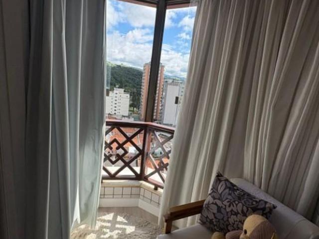 Aconchegante Apartamento no Centro em São Lourenço Mobiliado