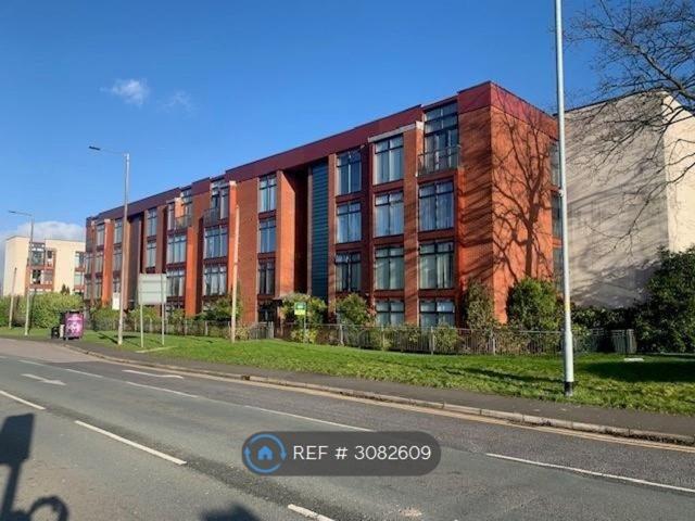 Acorn House, Manchester M22, 2 bed flat to rent, £1,250 pcm | PrimeLocation