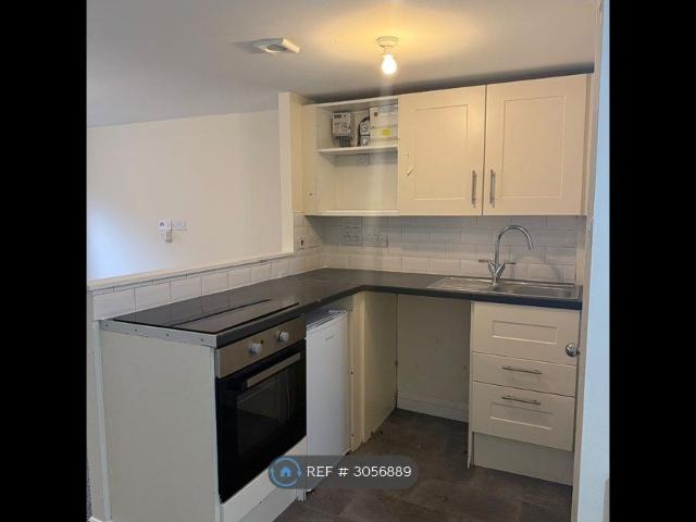 Acorn Lodge, St Albans AL2, Studio to rent, £920 pcm | PrimeLocation