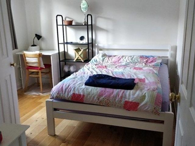Acacia Close, London SE8, 2 bed flat to rent, £2,000 pcm | PrimeLocation