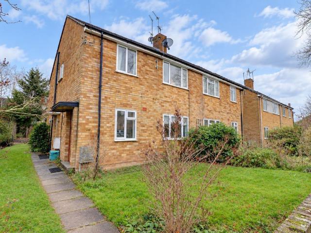Acacia Road, Leamington Spa CV32, 2 bed maisonette to rent, £1,150 pcm | PrimeLocation
