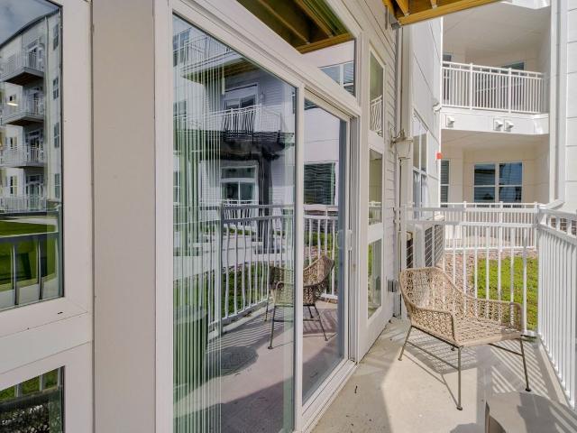 Academy on Fourth 2 Bedroom Apartment for Rent at 101 E 4th St, Newport, KY 41071