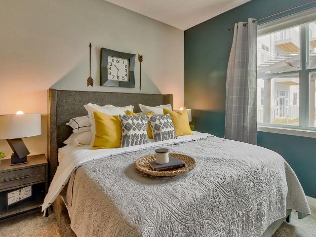 Academy on Fourth 2 Bedroom Apartment for Rent at 101 E 4th St, Newport, KY 41071