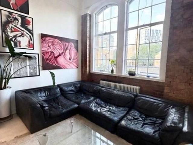 Academy Apartments, London, E8 2 bed flat to rent £4,250 pcm £981 pw
