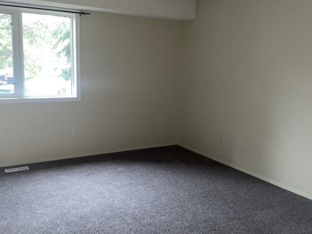Acadia Terrace 2 Bedroom Apartment for Rent at 41 Akins Dr, St. Albert, AB T8N 3M6 Akinsdale