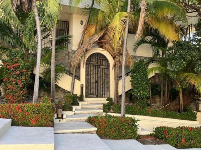 Acapulco, Lomas del Marqués. Venta Casa