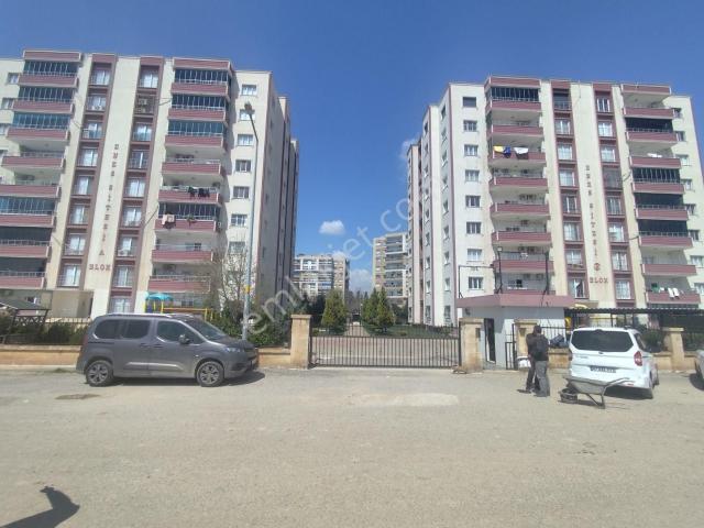 Acar Emlaktan Enes Sitesinde Ful Eşyalı Satılık 3+1 180 M2 Daire