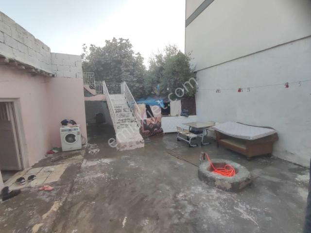 Acar Emlaktan Yenituran Mah Satılık 2+1 210m2 Müstakilev