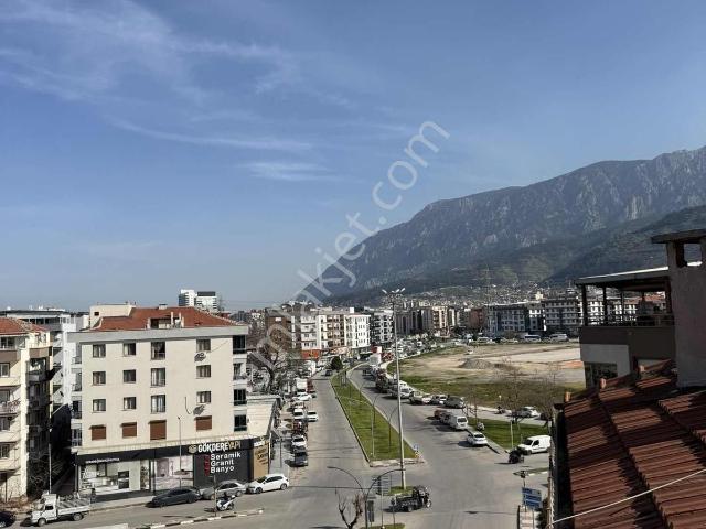 Acar Emlaktan Yeni Mah Cadde Üzeri Satılık Dublex