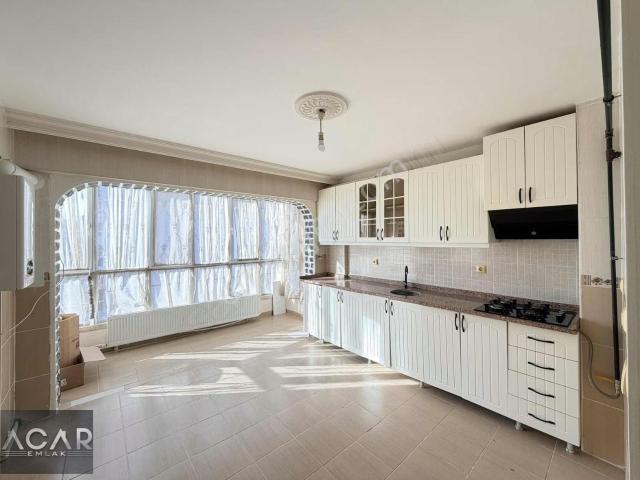acaremlak*3+1 Kiralık Okullara Yakın Merkezde Güney Cephe !