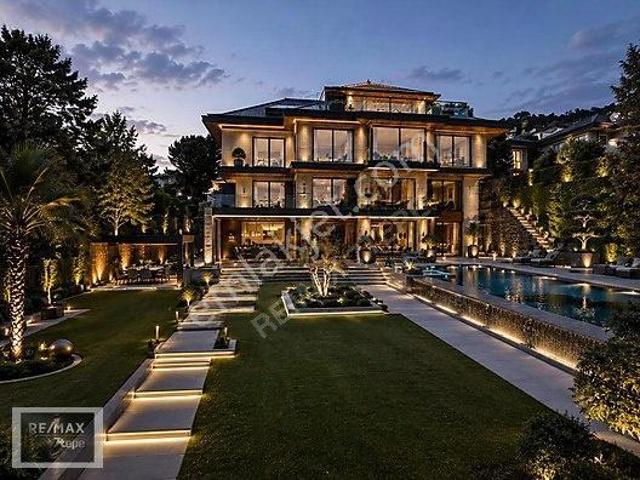 Acarkent'te Ultra Lüks,kusursuz,manzaralı Satılık Villa