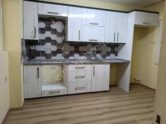 Acarlar Emlaktan Zafer Mah. Yunus Emre Parkı Alt Sokağında 3+1 130 M2 Satılık Daire