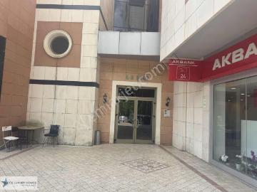 Acarsize Çarşı Binası Kiralık 1+1 Daire