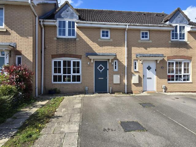 Acasta Way, Hull, North Humberside, HU9 3 bed terraced house to rent £895 pcm £207 pw