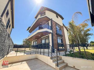 ACC HOMES'TAN 5+1 JAKUZİSAUNAHAVUZ EMSALSİZ SATILIK VİLLA