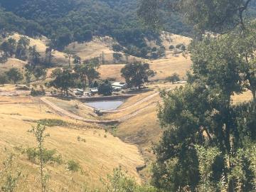 Accacia Ridge 165.48*Ha | 483*Acres